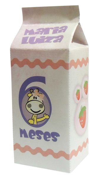 Lembrancinha personalizada caixa de leite P